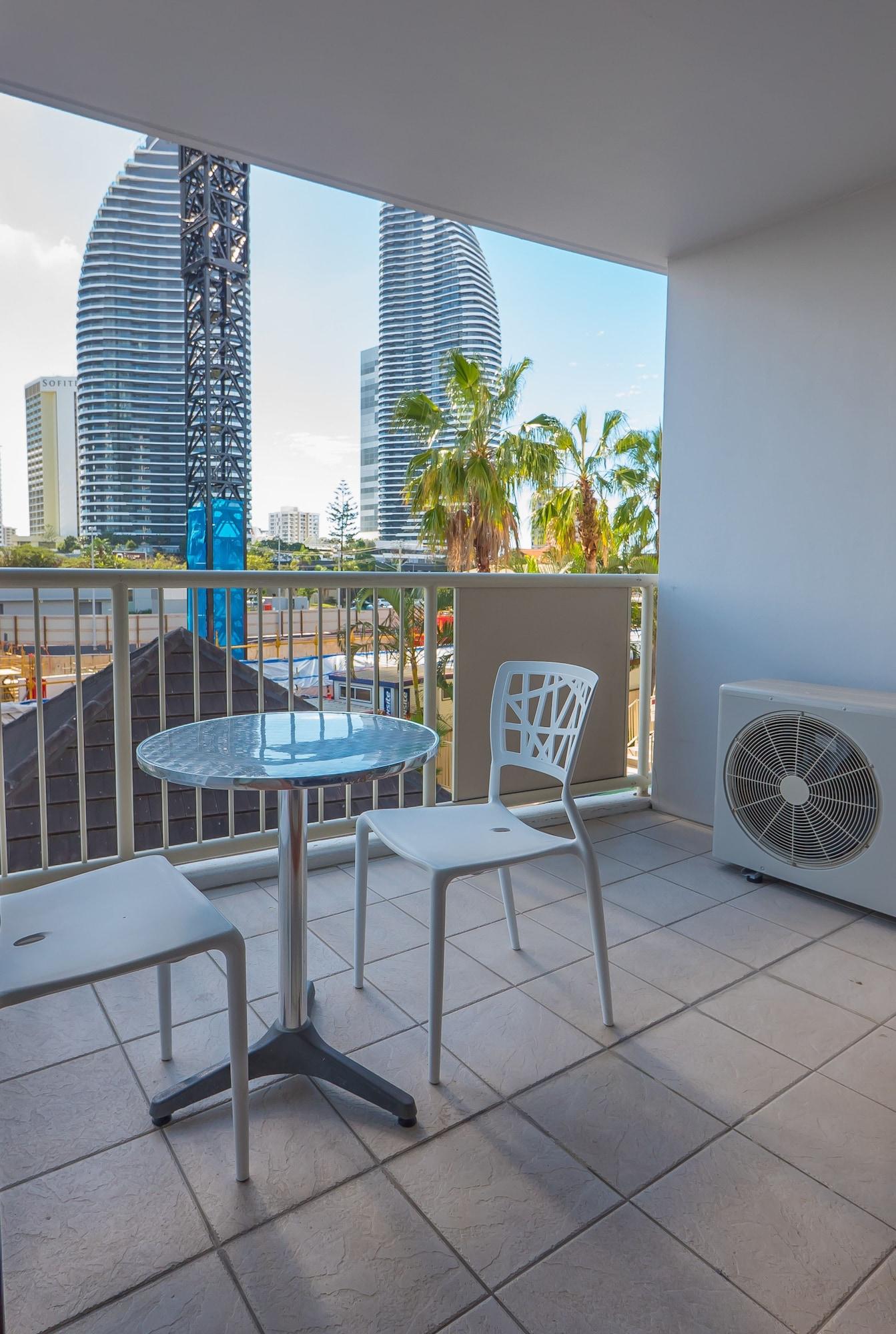 Broadbeach Savannah Resort Екстериор снимка
