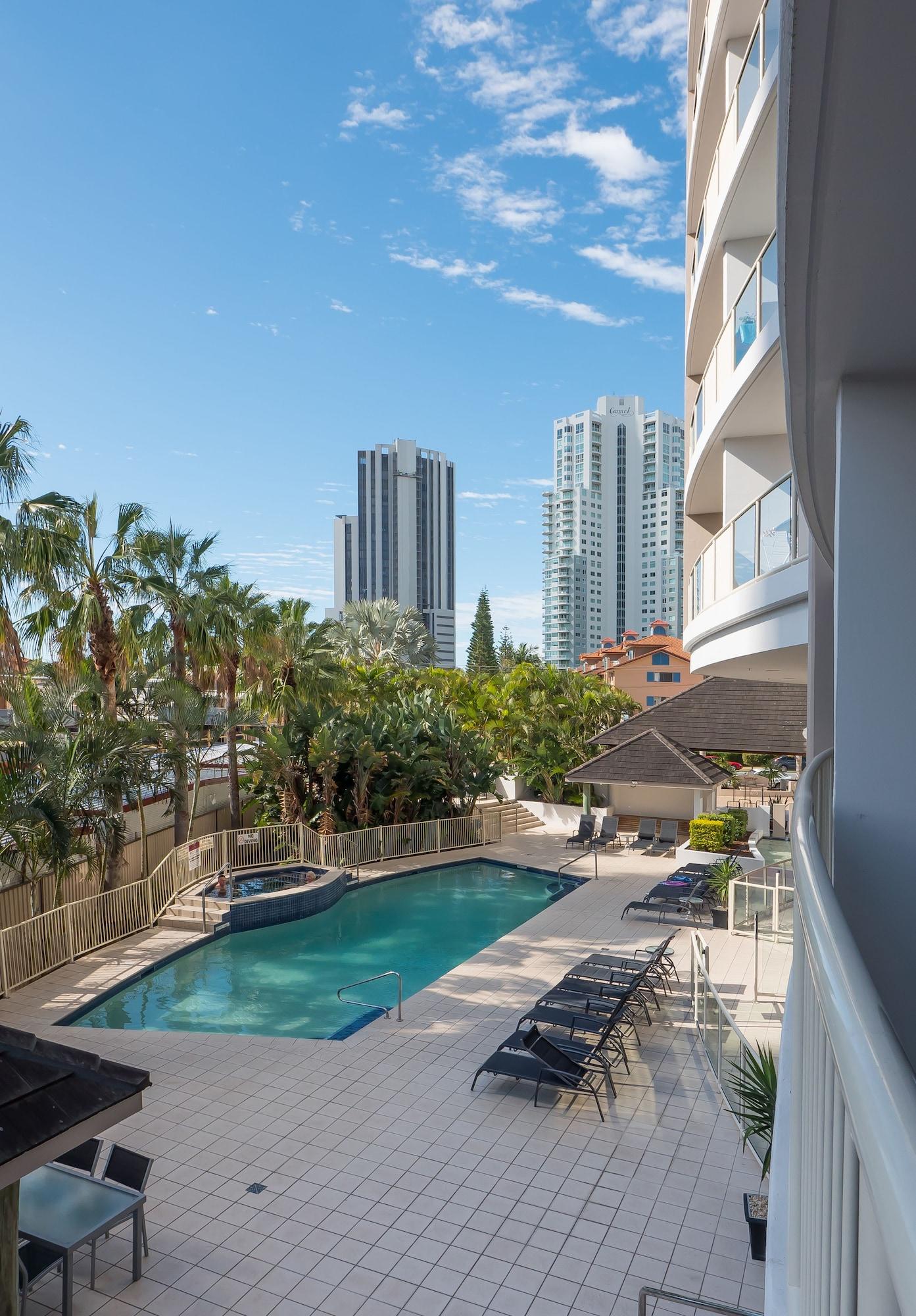 Broadbeach Savannah Resort Екстериор снимка
