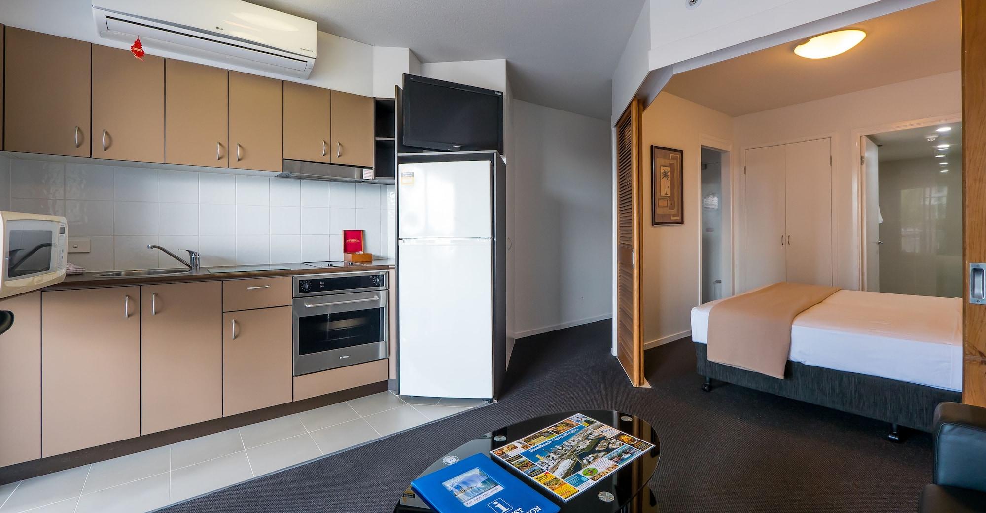 Broadbeach Savannah Resort Екстериор снимка
