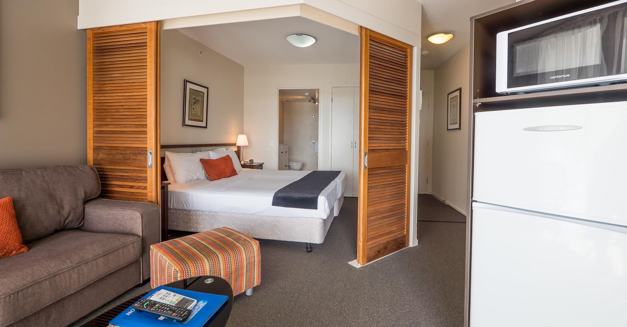 Broadbeach Savannah Resort Екстериор снимка