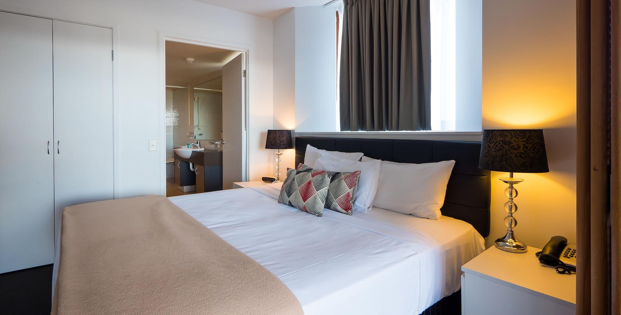 Broadbeach Savannah Resort Екстериор снимка
