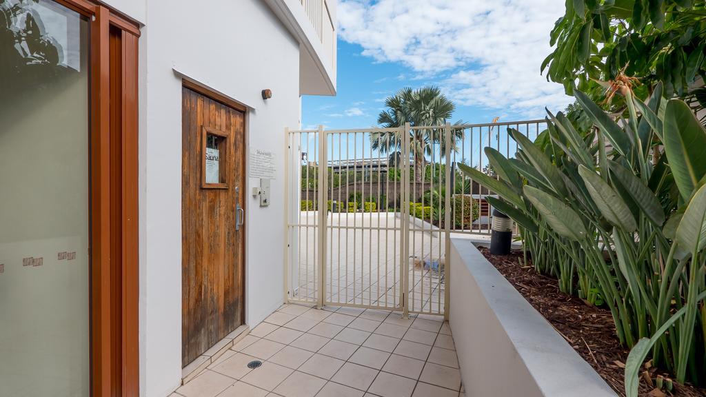 Broadbeach Savannah Resort Екстериор снимка