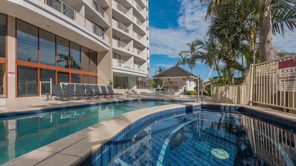 Broadbeach Savannah Resort Екстериор снимка